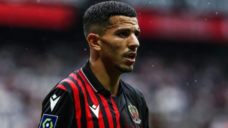 اتحاد الكرة الفرنسي يوقف عطال 7 مباريات بسبب دعم فلسطين