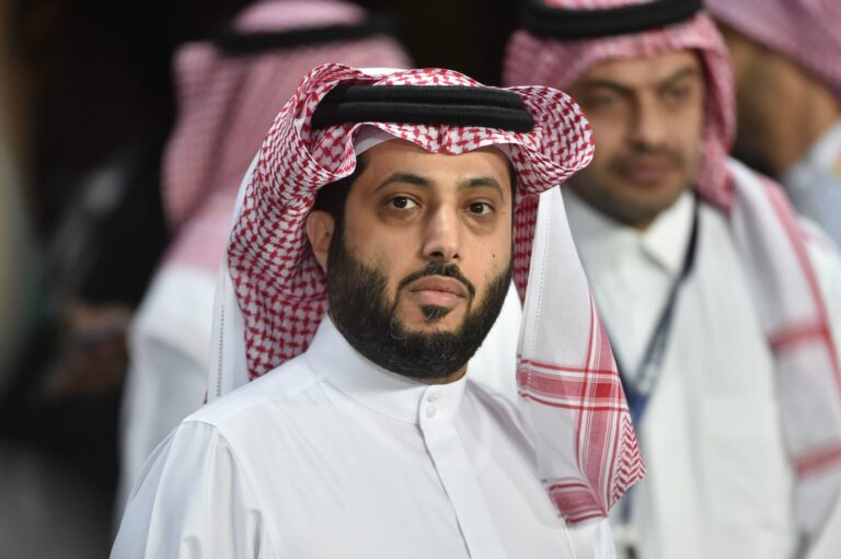 تركي آل الشيخ يرد على منتقدي عدم إلغاء فعاليات موسم الرياض بسبب أحداث غزة