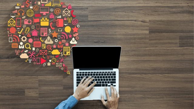 عبارات تسويقية للخدمات الحديثة لجذب العملاء