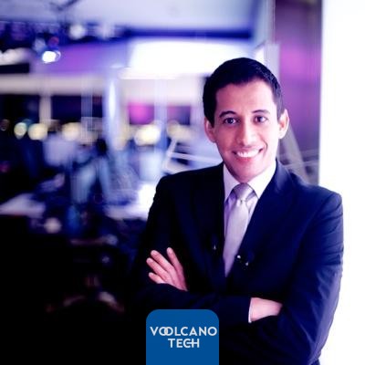 من هو <yoastmark class=