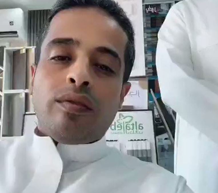 وافد عربي يسرق كفيله لمدة سنتين.. وصديق الأخير يروي التفاصيل -فيديو