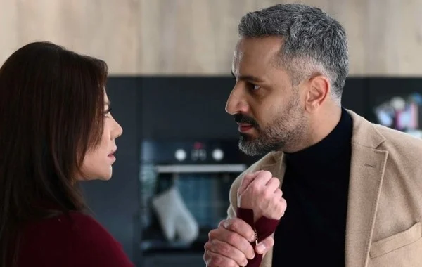 مشاهدة مسلسل الخائن الحلقة 18 كاملة بجودة عالية