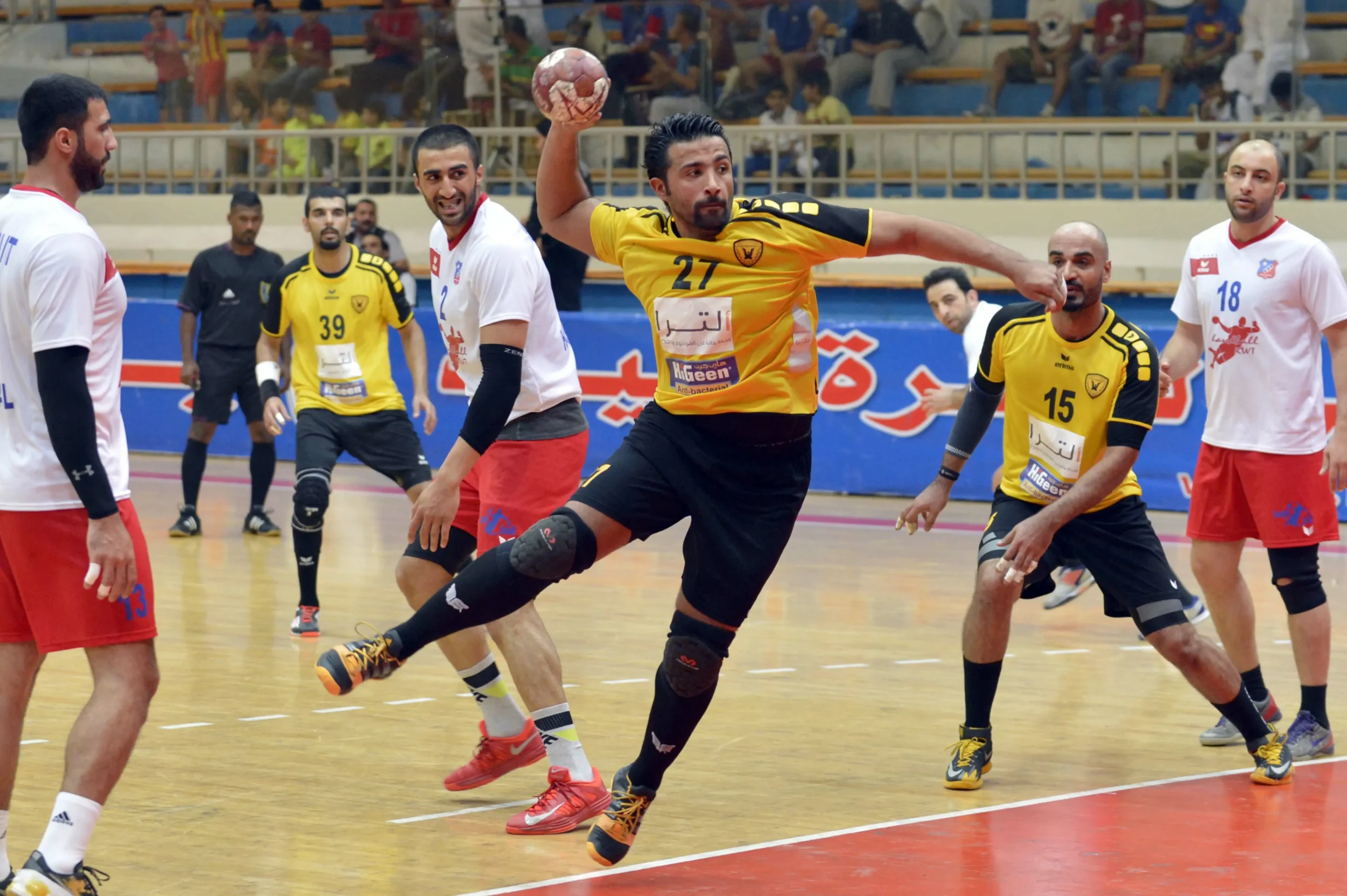 مشاهدة بث مباشر مباراة الكويت والقادسية في بطولة آسيا لكرة اليد المركز الثالث