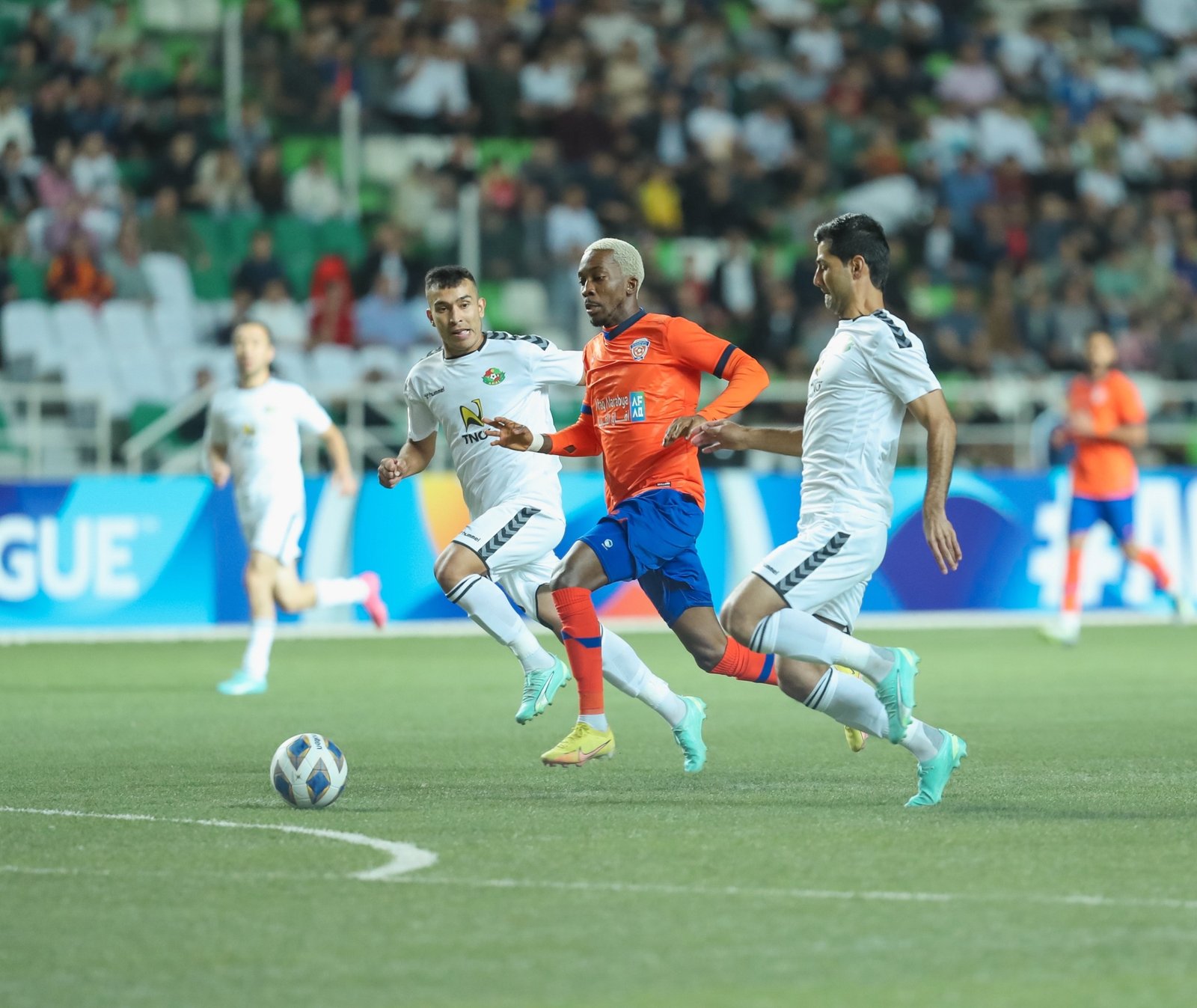 متوفر هنا.. حجز تذكرة الفيحاء والأهال في دوري أبطال أوروبا 2023-2024