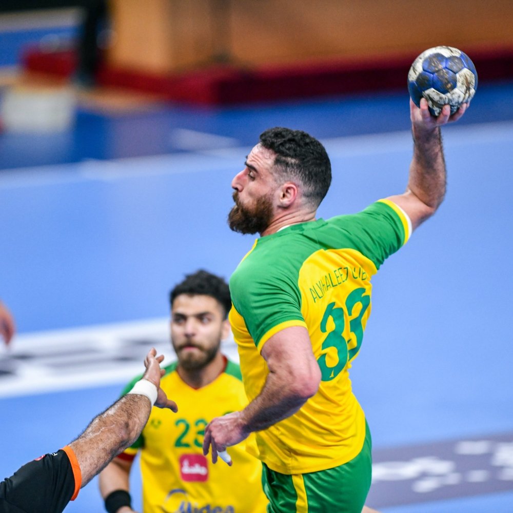 مشاهدة بث مباشر لمباراة الخليج السعودي والنسور الذهبية الهندية في بطولة آسيا لكرة اليد