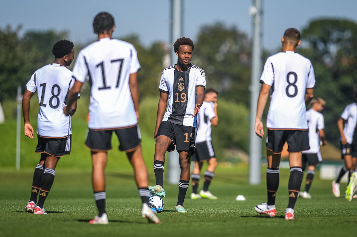 بث مباشر لكأس العالم تحت 17 سنة لنيوزيلندا وألمانيا