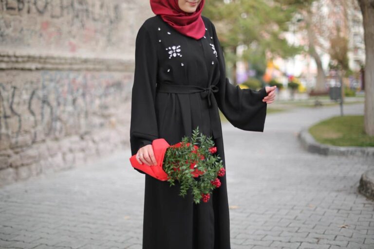 أسماء مواقع شراء مخاوير إماراتية وأسماء محلات بيع مخاوير جاهزة