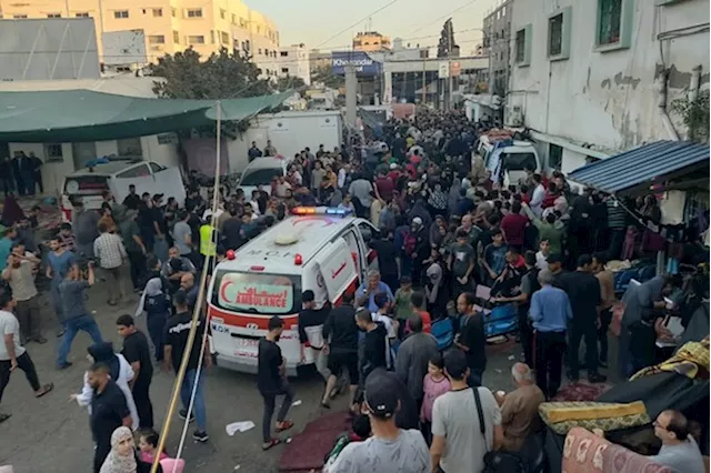 إسرائيل تعترف بشن غارة على مستشفى الشفاء في غزة وسقوط عشرات القتلى