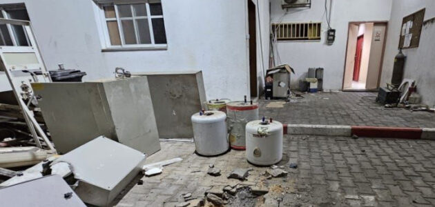 الاحتلال يقصف محيط مستشفيي الشفاء والأندونيسي