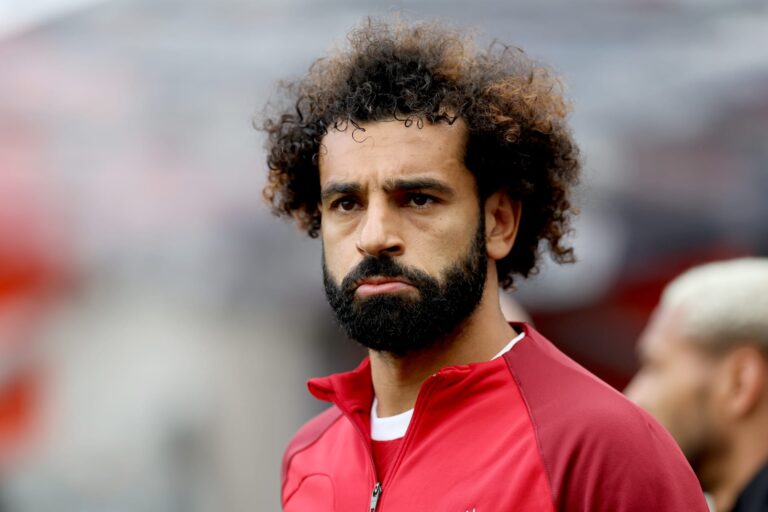 الكشف عن سبب قد يعرقل انتقال صلاح إلى الدوري السعودي