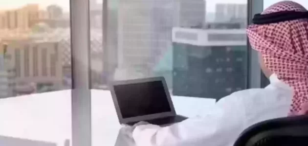 الوزراء يقر ضوابط للعمل خارج أوقات الدوام الرسمي وأيام العطل والعيدين