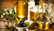 حذر منه في هذه الحالة.. الخضيري يكشف أفضل طريقة لتناول زيت الزيتون