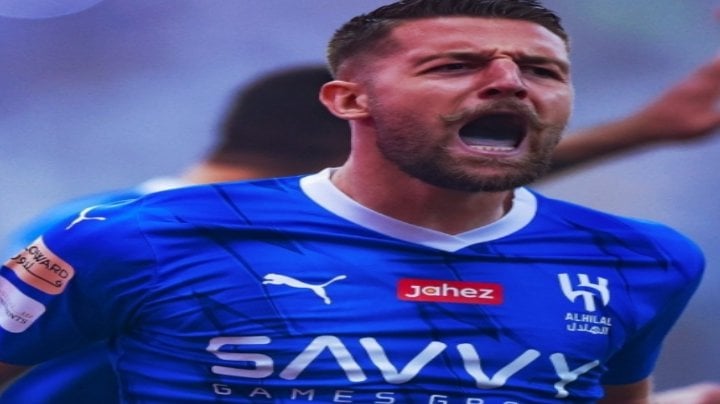 خبر مفاجئ..الهلال يعلن مدة غياب سافيتش