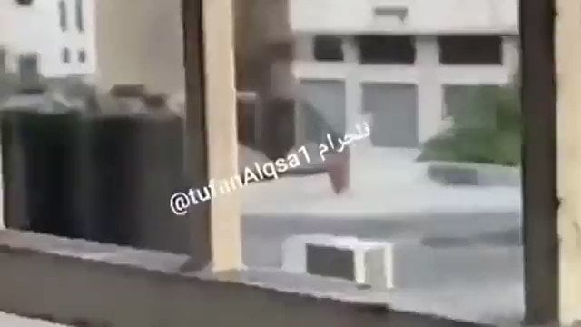 شاهد دبابات إسرائيلية تحاصر مستشفيات غزة