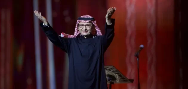 شاهد فتاة تحكي معاناتها بعد طلاقها لـ عبدالمجيد عبدالله في حفلته في الرياض