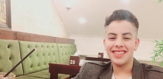 شاهد فلسطينية توثق لحظة استشهاد شقيقها أمام المنزل برصاص قوات إسرائيلية بالضفة الغربية