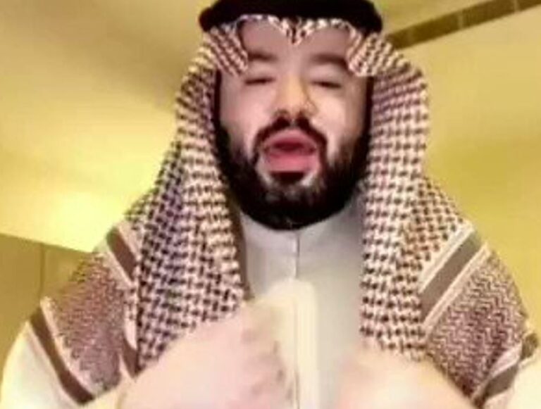 فيديو.. صانع محتوى يكشف عن طريقة تعرف شخصية الشاب في الشوفة الشرعية من خلال نسفة الشماغ