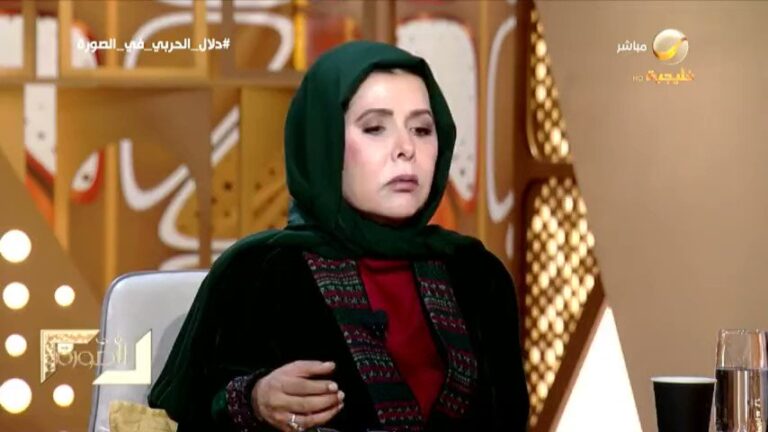 فيديو .. ما سبب تشبيه الرحالة الإيطالي غوارماني نساء قبيلة عتيبة في المعارك ببطلات حمـْيـَر قديماً ؟