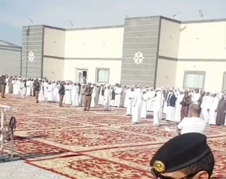 فيديو متداول لعفو آل كليوه عن خالد بن عذبان من القصاص في لحظة مؤثرة وبحضور شيوخ ورجال أمن