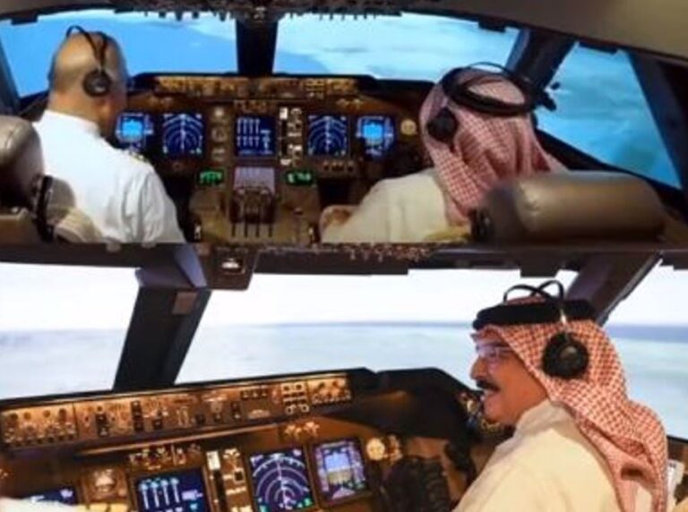 فيديو.. ملك البحرين يتدرب على طيران الطائرات كهواية في وقت فراغه