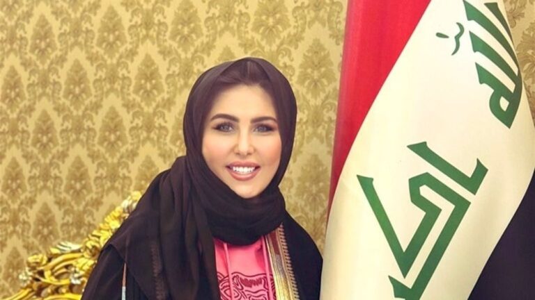 لم أبكي بخشوع من قبل إلا هنا