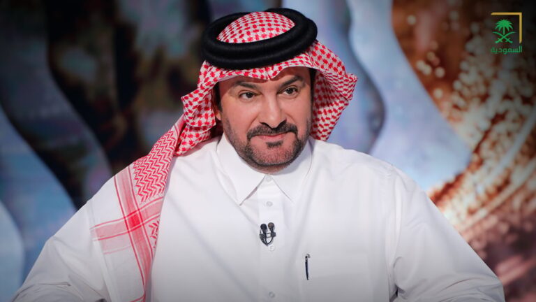 ما دعيت ربي وأنا ساجد إلا واستجاب لي