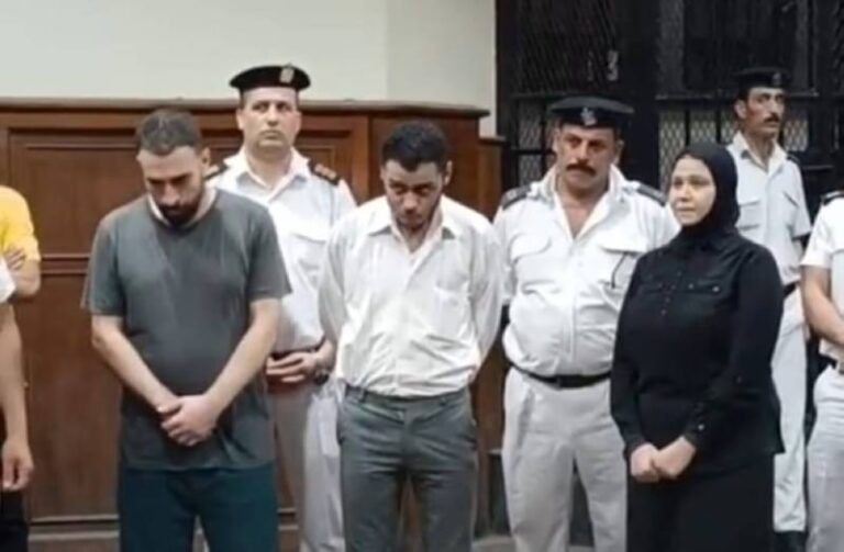 مصر.. الحكم على المتهمين في قضية قتل طبيب الساحل