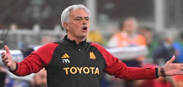 مورينيو يؤكد رغبته في تدريب فريق في دوري روشن للمحترفين