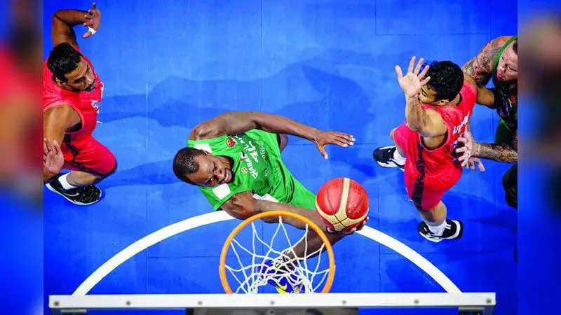 بث مباشر لمباراة شباب الأهلي والمنامة البحريني في بطولة غرب آسيا لكرة السلة