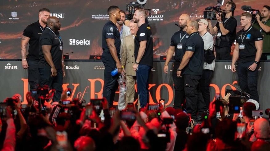 شاهد مباريات اليوم الحاسم للملاكمة بث مباشر.. شاهد الآن