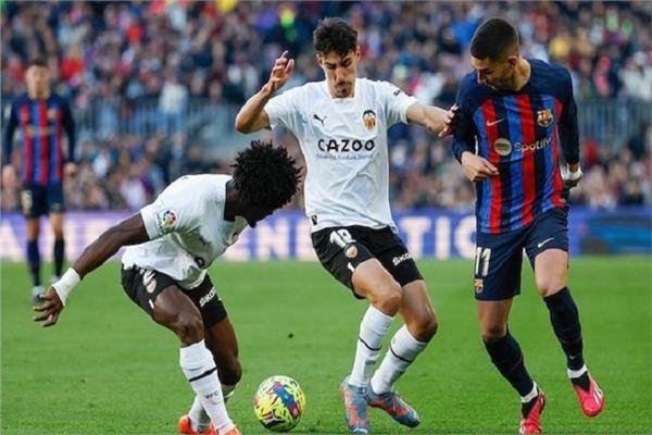 شاهد بث مباشر برشلونة وفالنسيا على تويتر اليوم