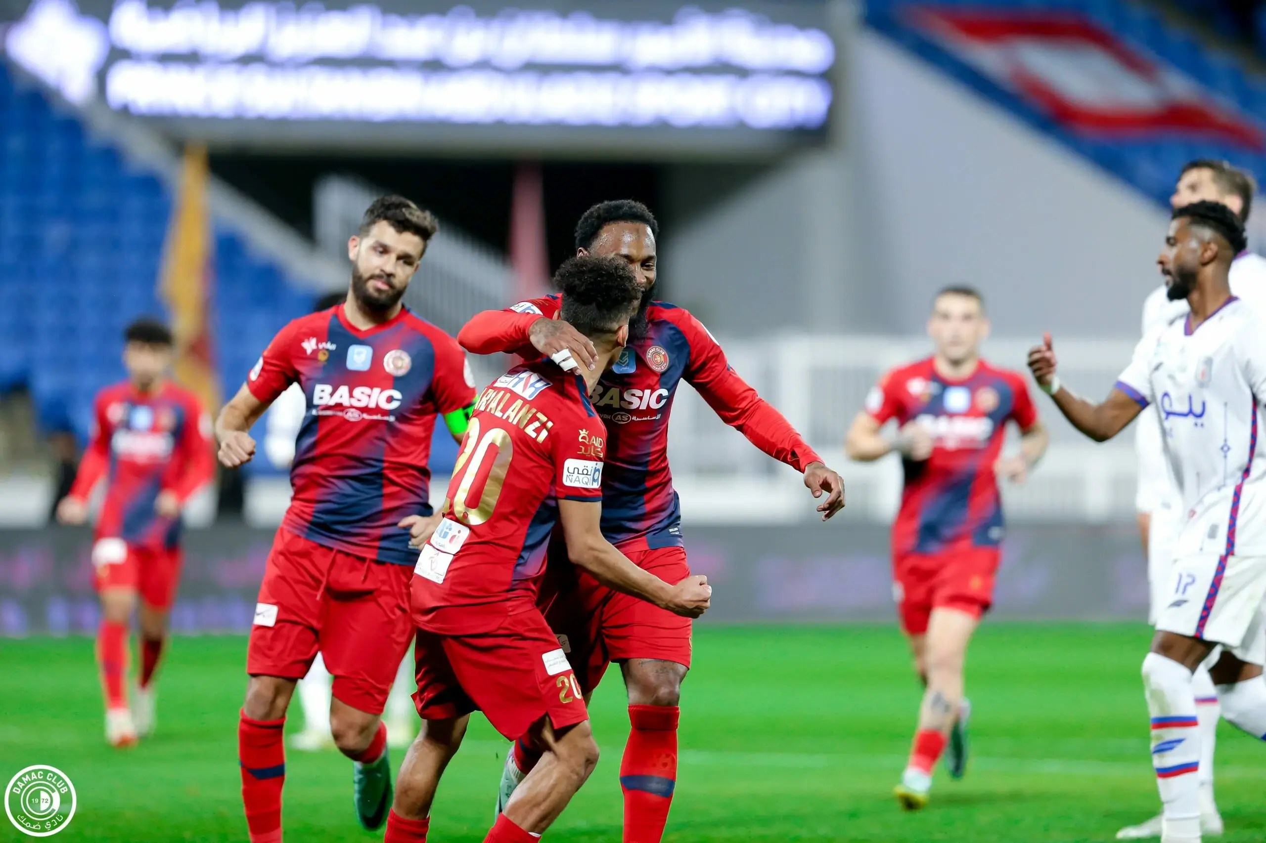 أسعار وحجز مباراة ضمك والاتحاد في الجولة الـ16 من دوري الروشن 