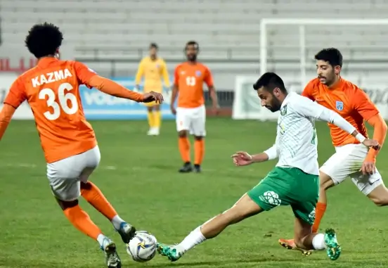 مشاهدة بث مباشر لمباراة العربي ضد كاظمة في دوري زين الكويتي
