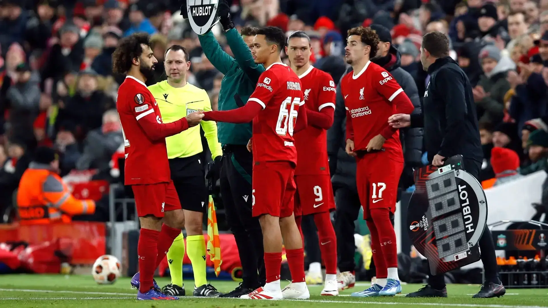 شاهد مباراة ليفربول وفولهام بث مباشر اليوم على تويتر