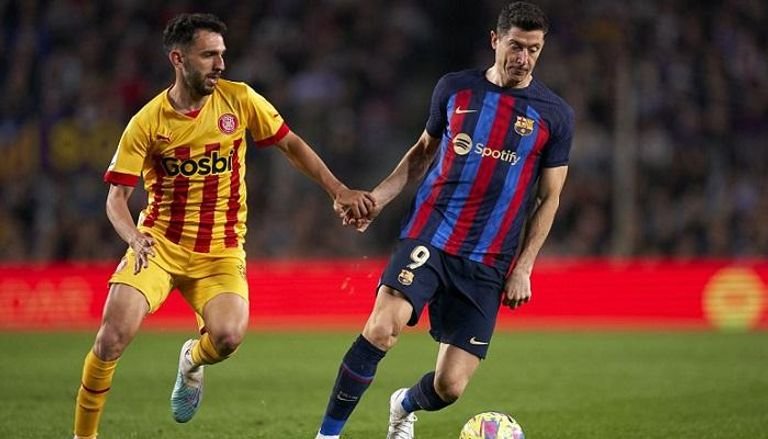 مشاهدة مباراة برشلونة وجيرونا بث مباشر في الدوري الإسباني على تويتر