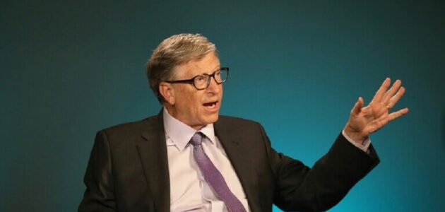 أتابع دورات عن القرآن والإنجيل!