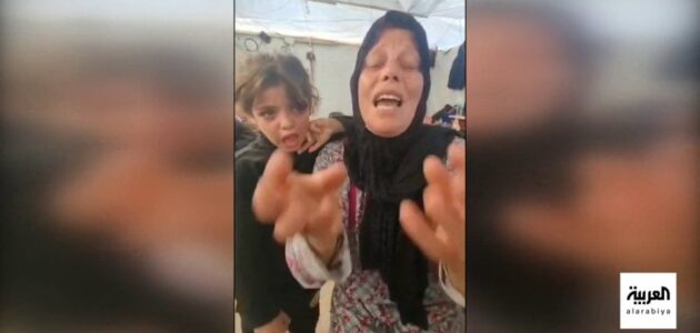 أنا مكسحة ومفيش علاج.. والناس مرمية في الشوارع -فيديو