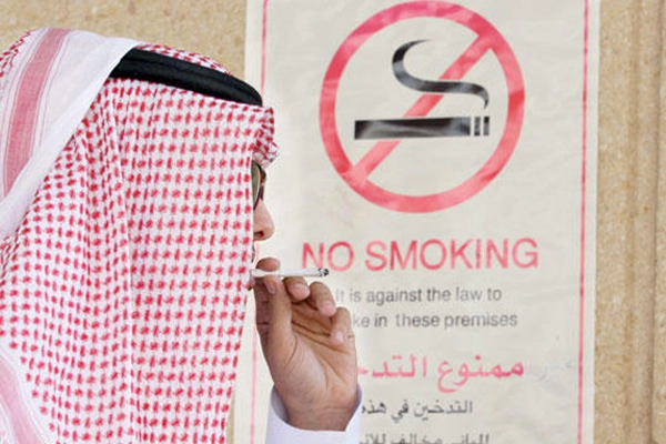 ارتفاع مفاجئ في أسعار التبغ في المملكة .. ومحلات تحتفظ بالمخزون لهذا السبب