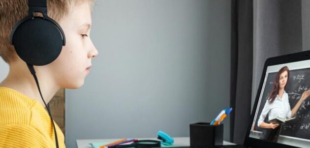 التعليم توضح حقيقة تحويل الدراسة في السعودية أون لاين بدءا من شهر رمضان المعظم 1444 لكافة المراحل الدراسية