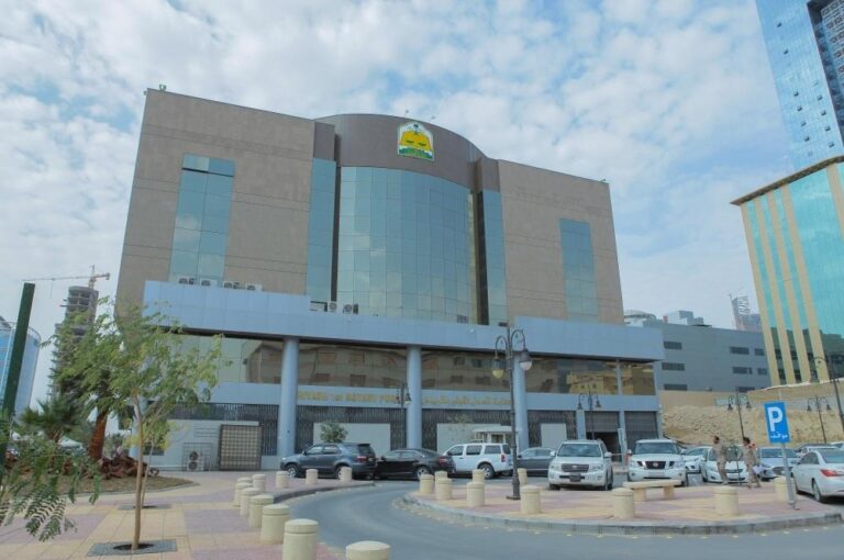 المحكمة العمالية بالمدينة تُلزم بنك بتعويض موظف 278 ألف ريال لهذا السبب