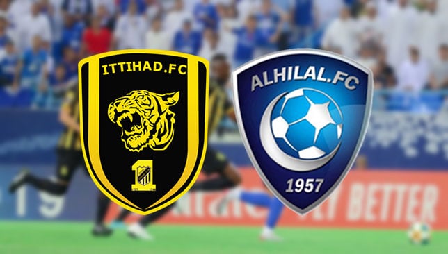بالفيديو.. نجم الهلال السابق يُدافع عن الاتحاد بشراسة!