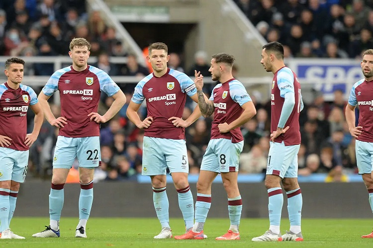 بث مباشر مباراة بيرنلي وشيفيلد يونايتد في الدوري الإنجليزي