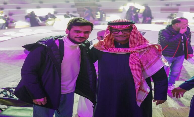 بث مباشر مشاهدة حفل رابح صقر وعايض في موسم الدرعية