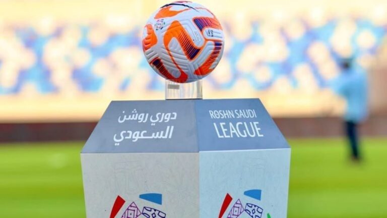 بدءًا من الموسم المقبل.. السماح لأندية روشن بتسجيل 10 لاعبين أجانب