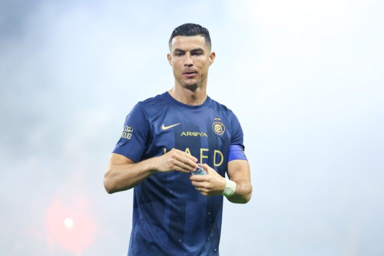 رونالدو يدعو كبار لاعبي أوروبا للعب في الدوري السعودي