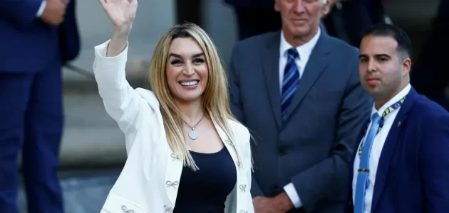 سرقت الأضواء بحفل التنصيب؟.. من هي فاطمة صديقة رئيس الأرجنتين؟
