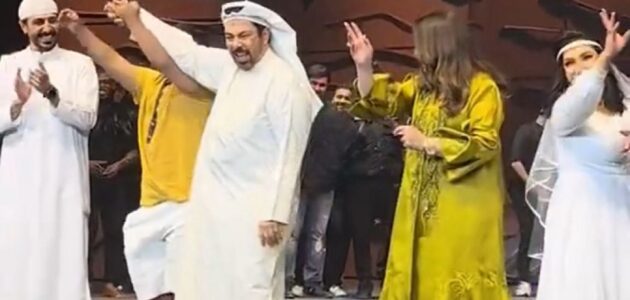 شاهد شاب من ذوي الهمم يرقص مع هدى حسين على المسرح بالرياض