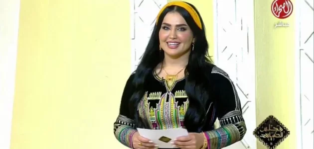 شاهد كيف ردت ميعاد العسيري على منتقديها بسبب ظهورها كمذيعة في نشرة الصياهد ؟