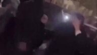 شرطة القصيم تباشر حادثة مشاجرة واعتداء على مسنة في مكان عام -فيديو