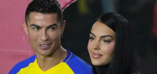 صور.. جورجينا تشارك لحظات سعيدة مع رونالدو في زيارة لمنطقة العلا